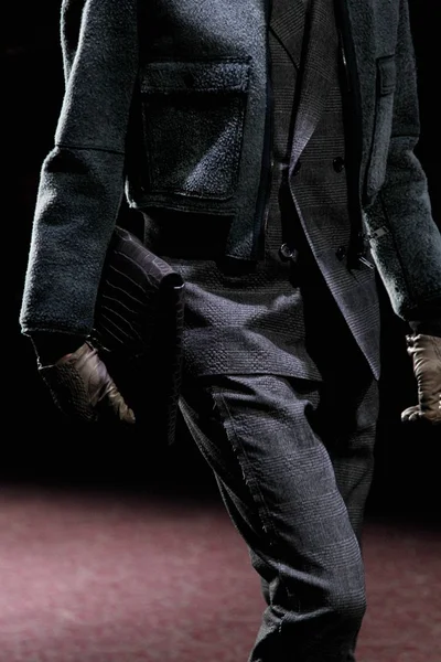 Look 38